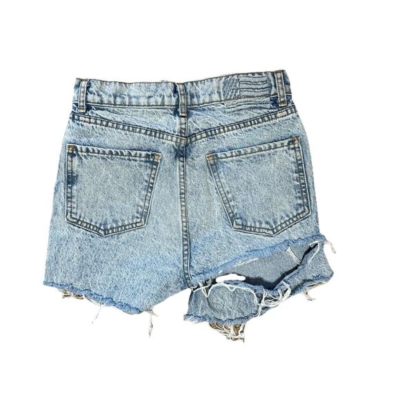Revice 26 Light Wash Denim Cut Offs Jean Shorts Butt Rip 3 Inseam Button Fly - Picture 1 of 7